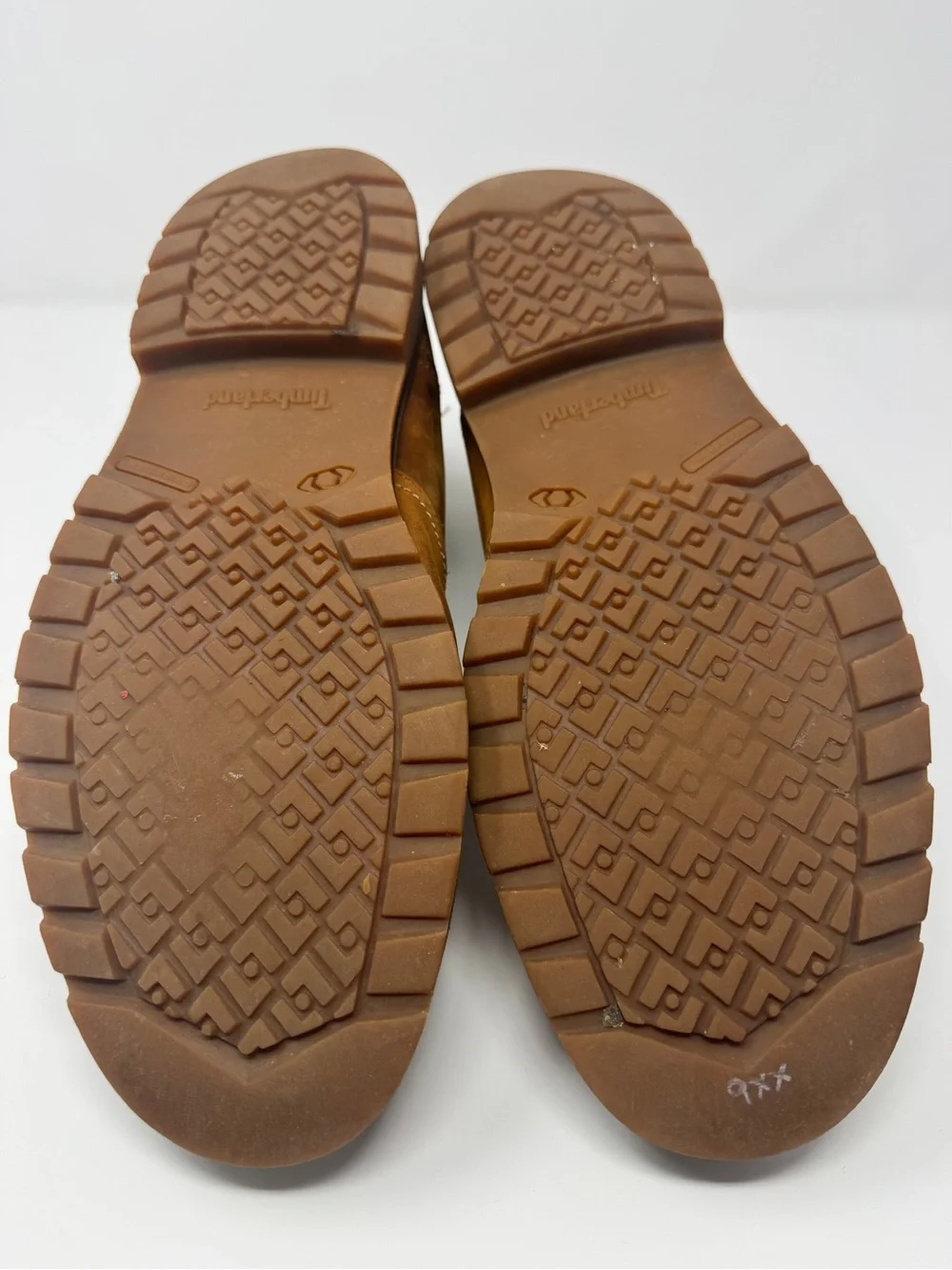 Timberland Men’s Brown Leather Chukka Boots